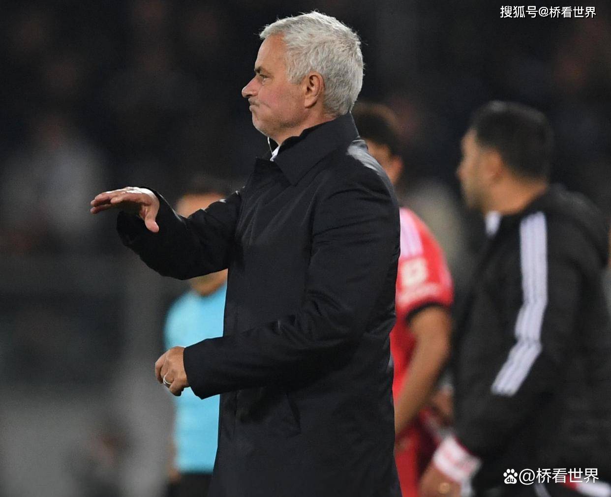 今晚突围战来临；本菲卡围绕NBA常规赛更衣室发声；压力陡增；纪律约束更严格(本菲卡是哪个国家的俱乐部)-ayx爱游戏在线登录